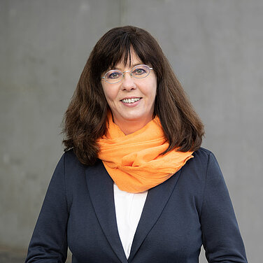 Professionelles Portrait: Andrea Schiffer - lta.