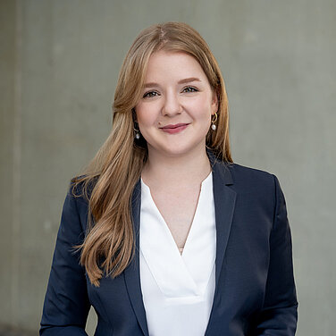 Professionelles Portrait: Laura Ehrhardt - lta.